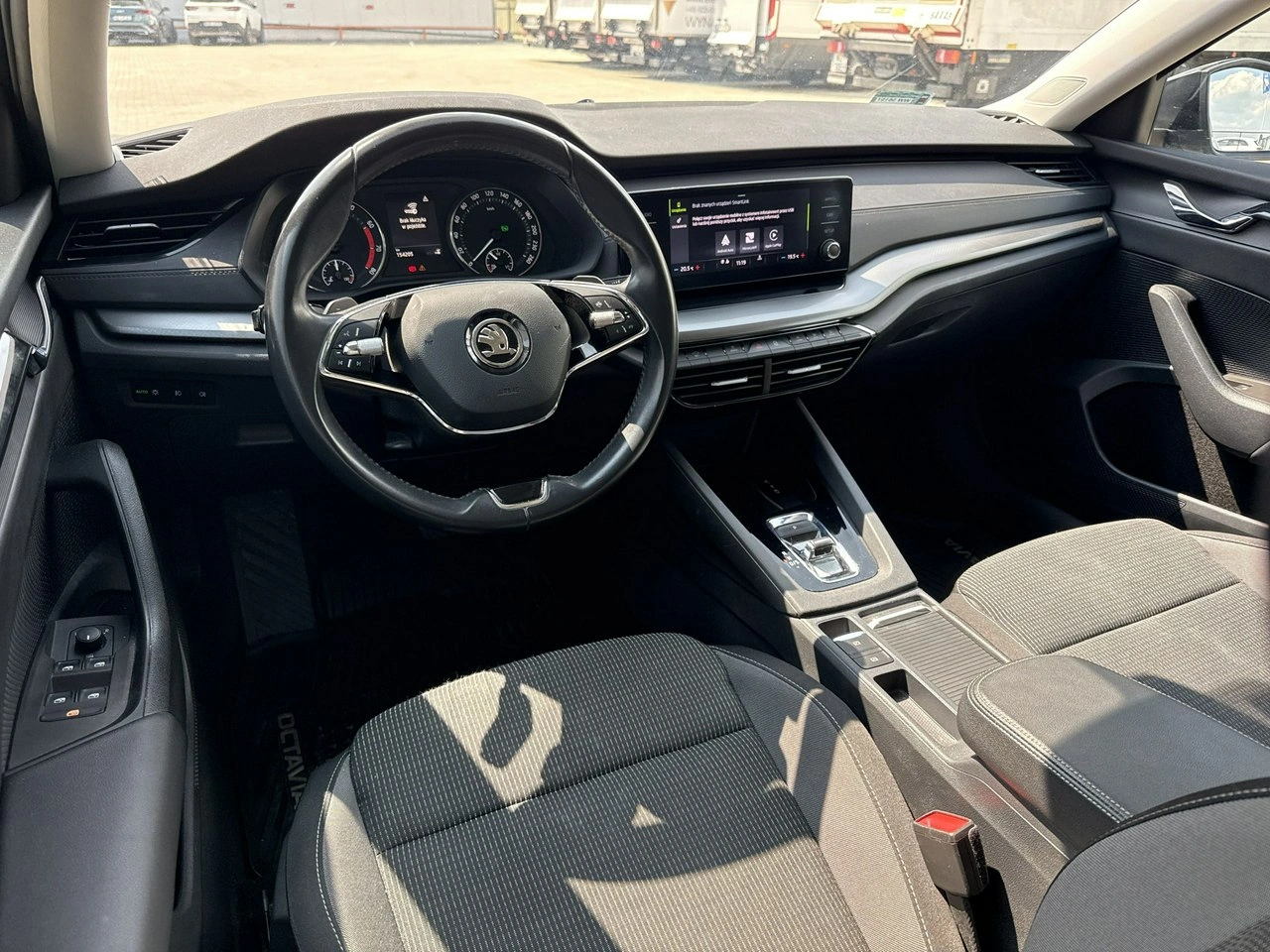 Skoda Octavia - Zdjęcie 12