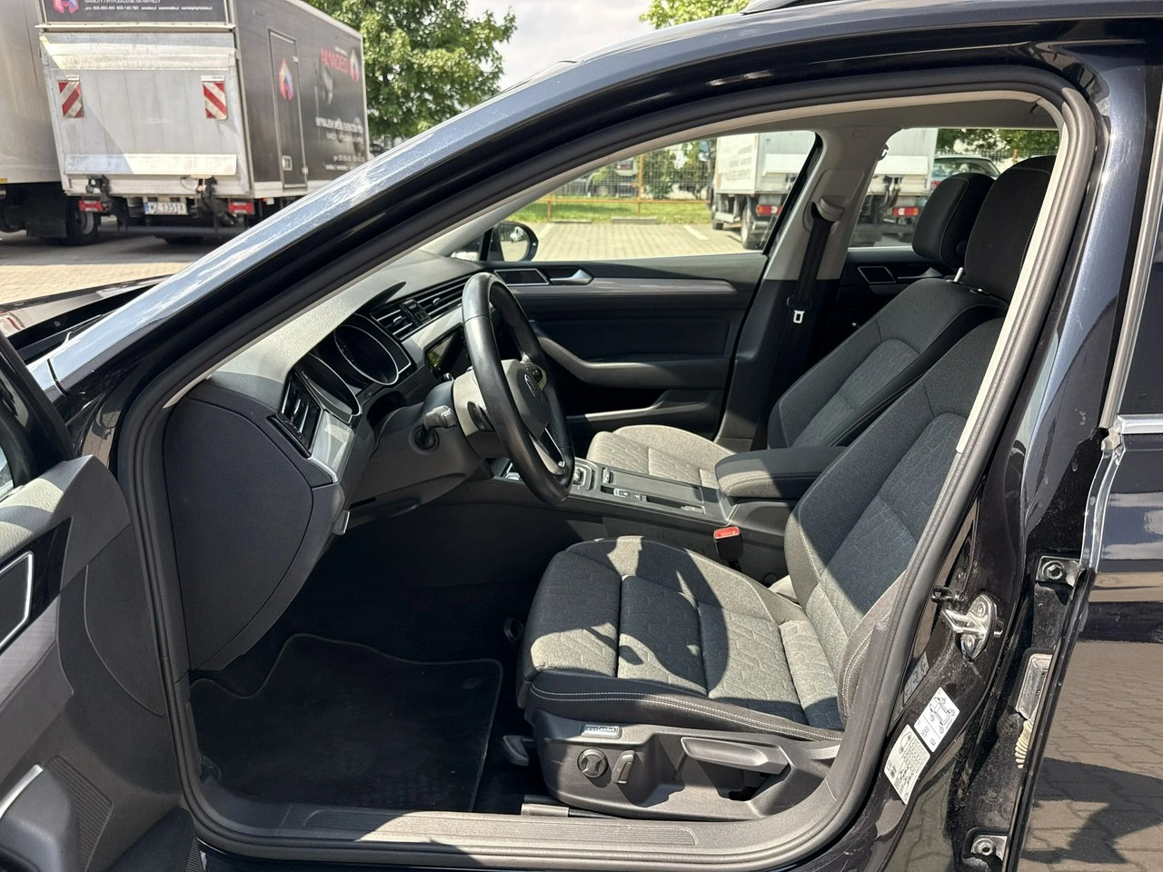 Volkswagen Passat - Zdjęcie 10
