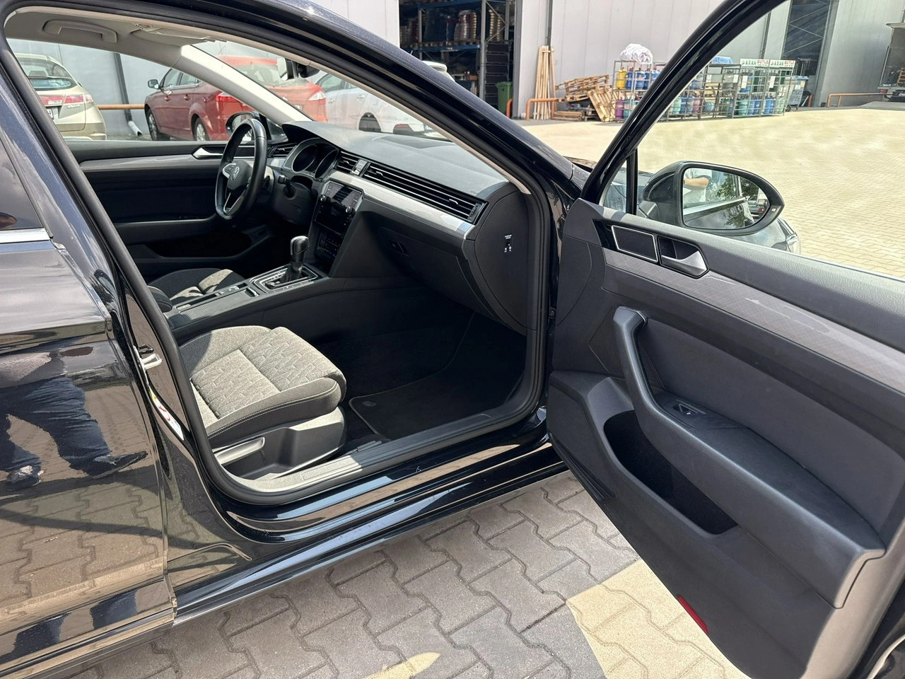 Volkswagen Passat - Zdjęcie 18