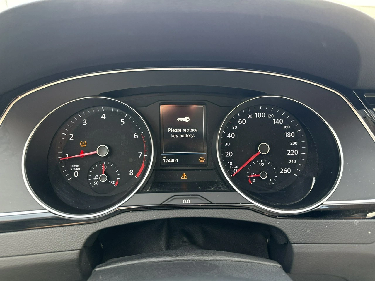 Volkswagen Passat - Zdjęcie 24