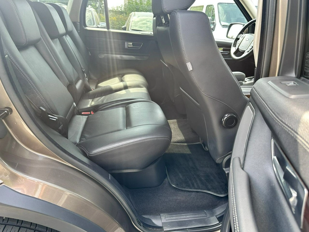 Land Rover Range Rover Sport - Zdjęcie 8