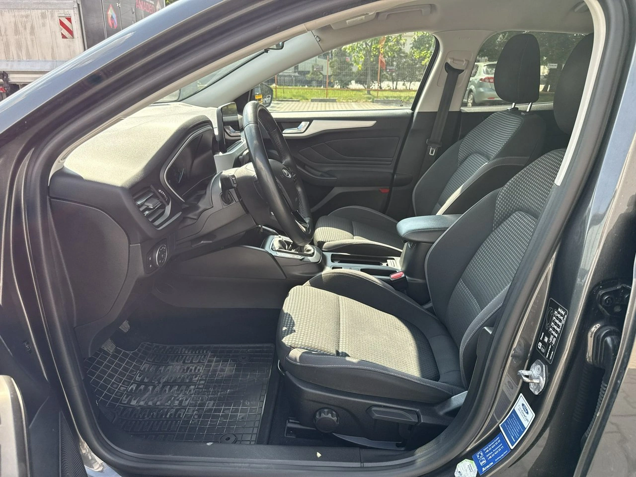 Ford Focus - Zdjęcie 10