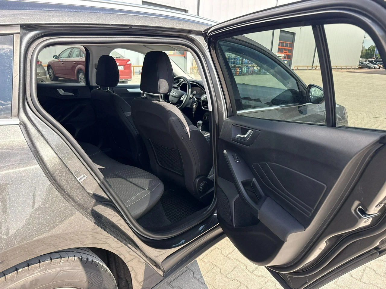 Ford Focus - Zdjęcie 16