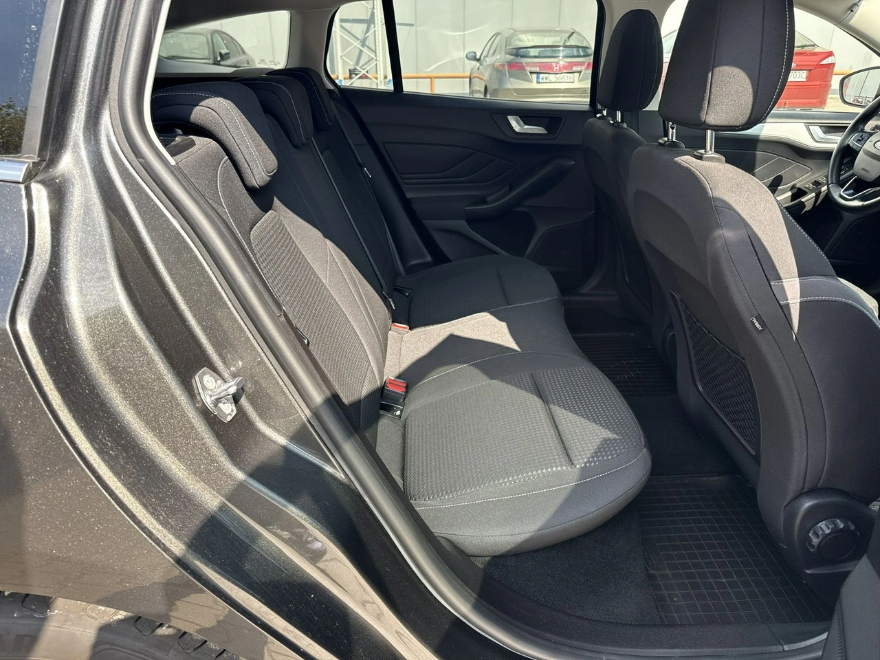 Ford Focus - Zdjęcie 17