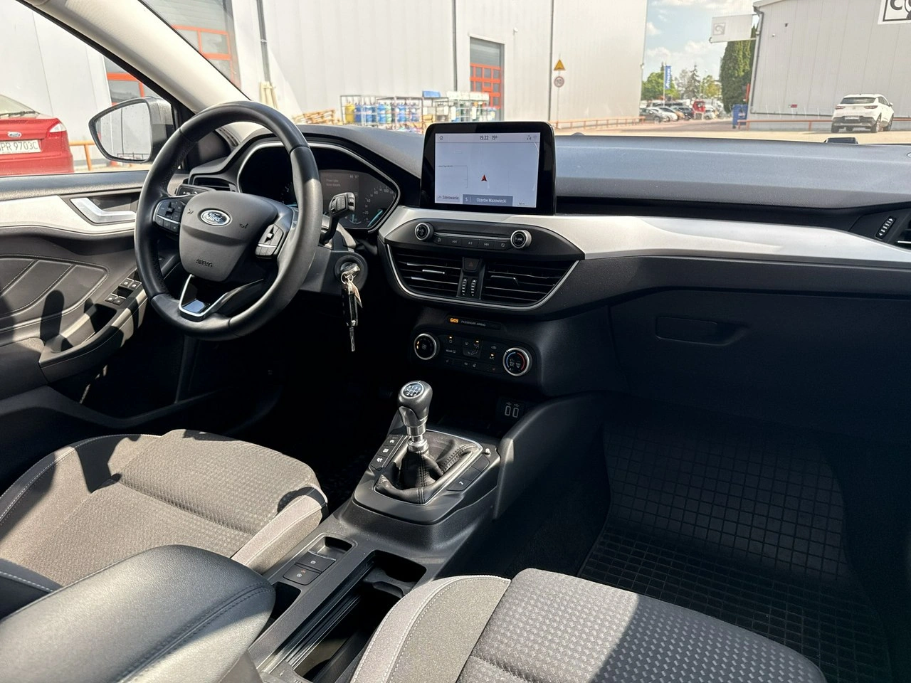 Ford Focus - Zdjęcie 20