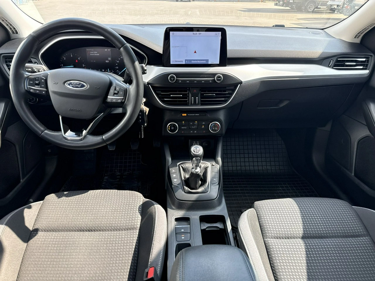 Ford Focus - Zdjęcie 21