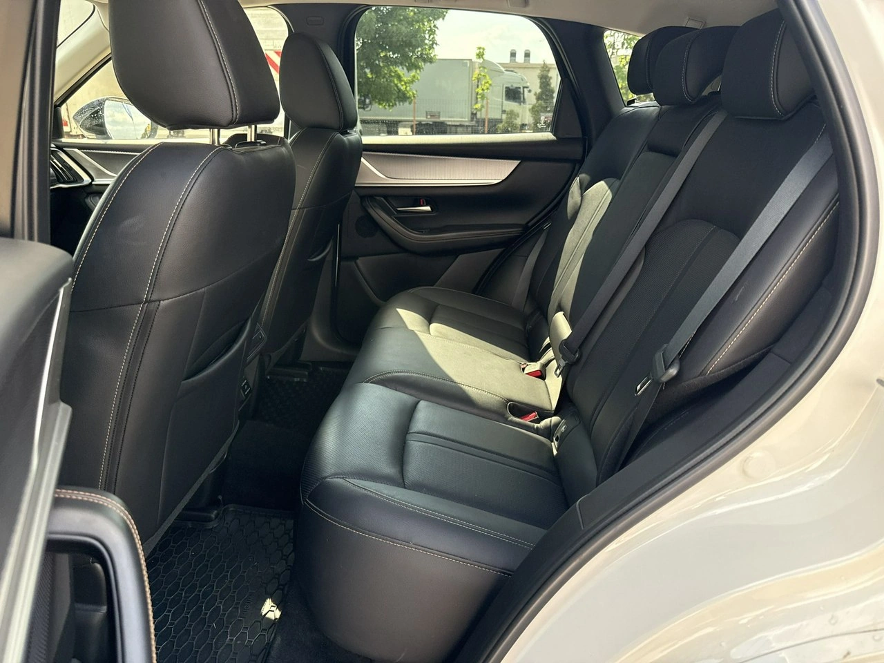 Mazda CX-60 - Zdjęcie 14