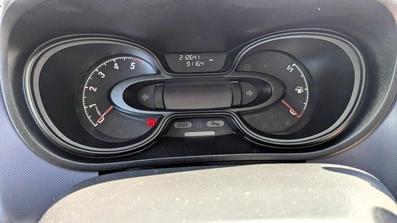 Opel Vivaro - Zdjęcie 20