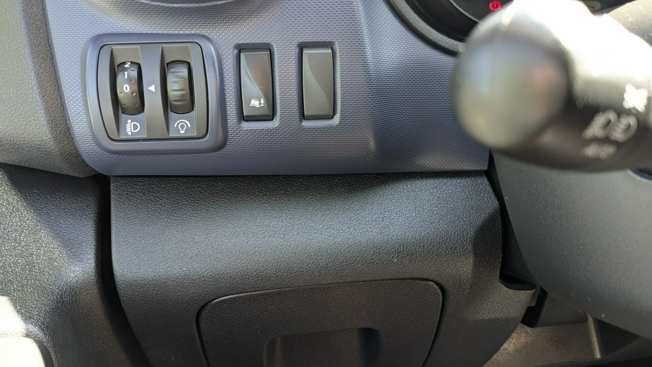 Opel Vivaro - Zdjęcie 30