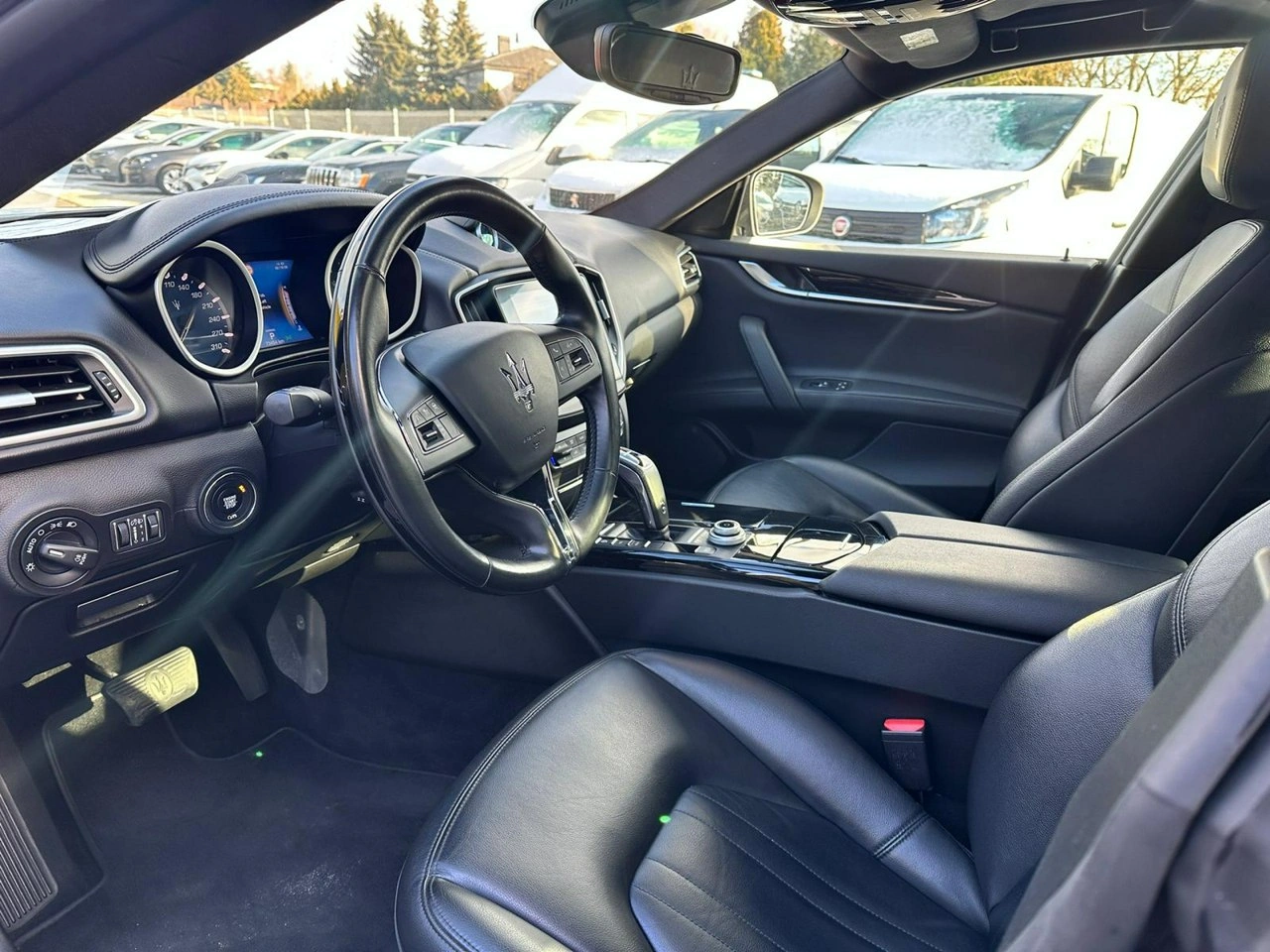 Maserati Ghibli - Zdjęcie 10