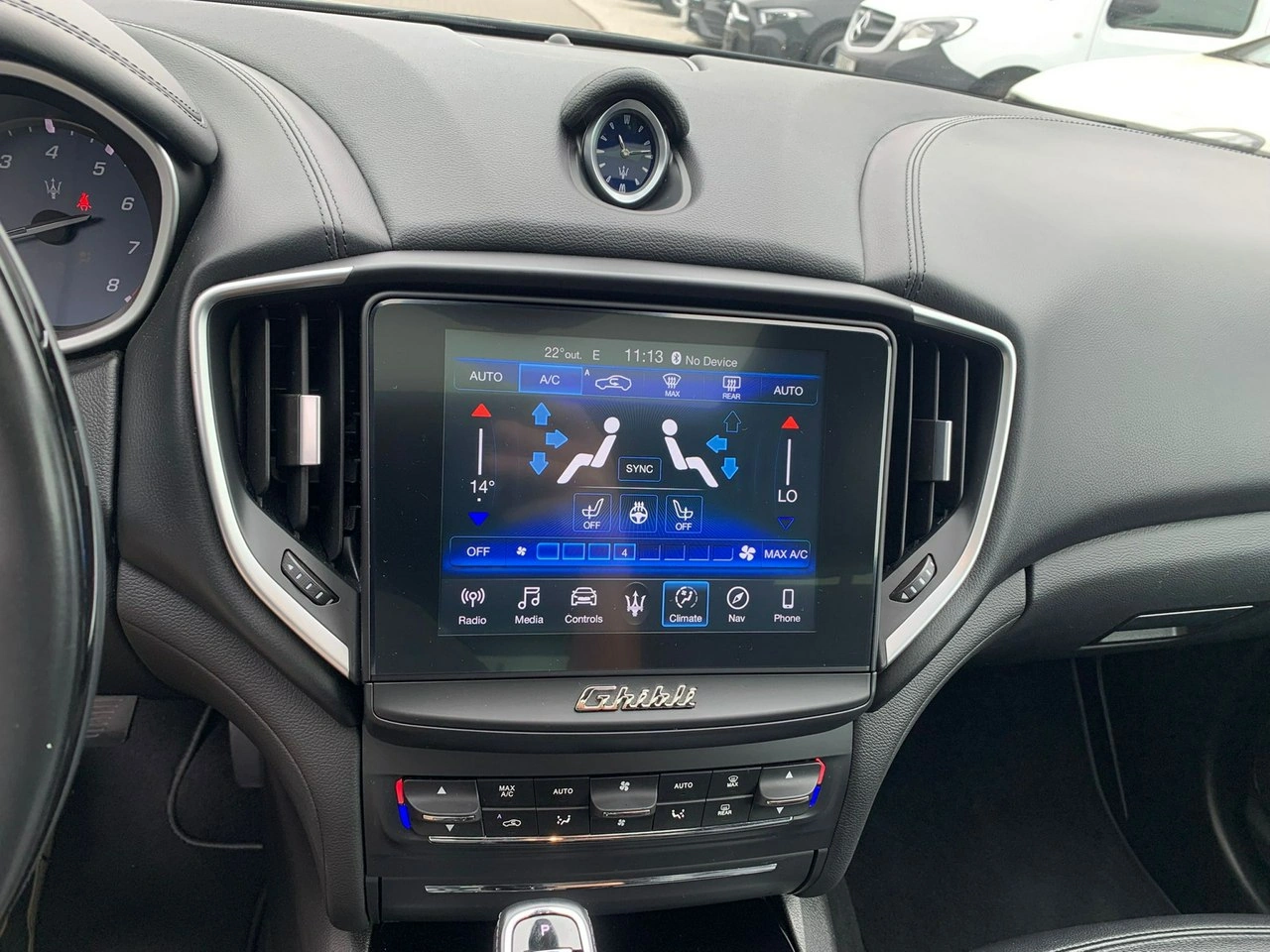 Maserati Ghibli - Zdjęcie 15