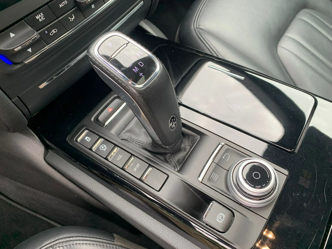 Maserati Ghibli - Zdjęcie 16