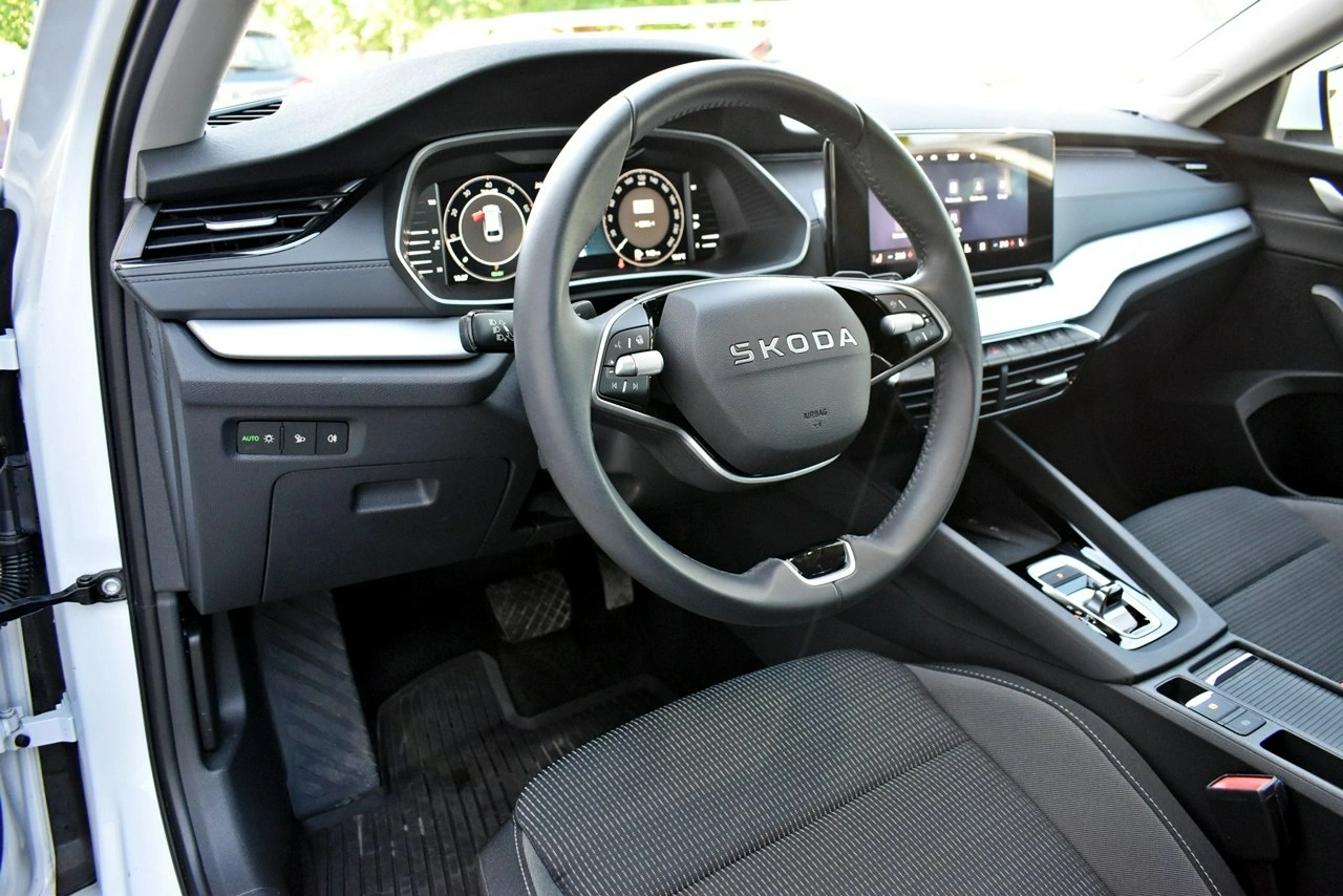 Skoda Octavia - Zdjęcie 9