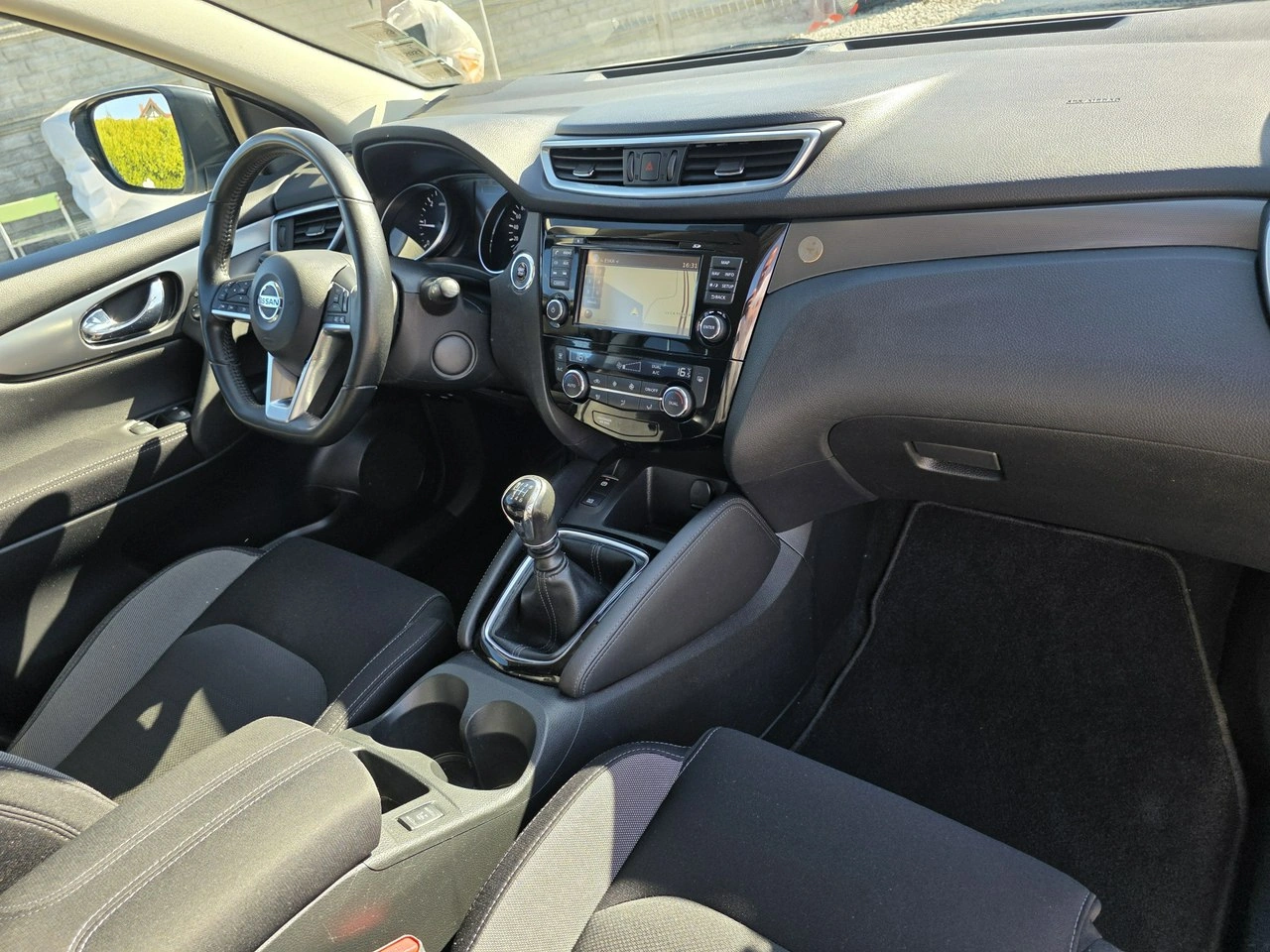 Nissan Qashqai - Zdjęcie 15