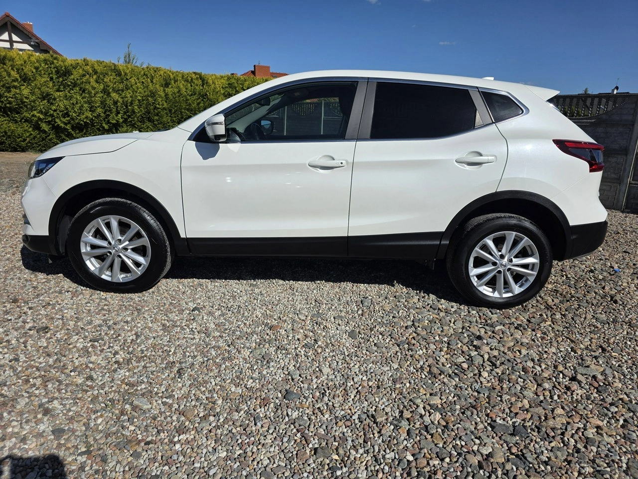 Nissan Qashqai - Zdjęcie 2