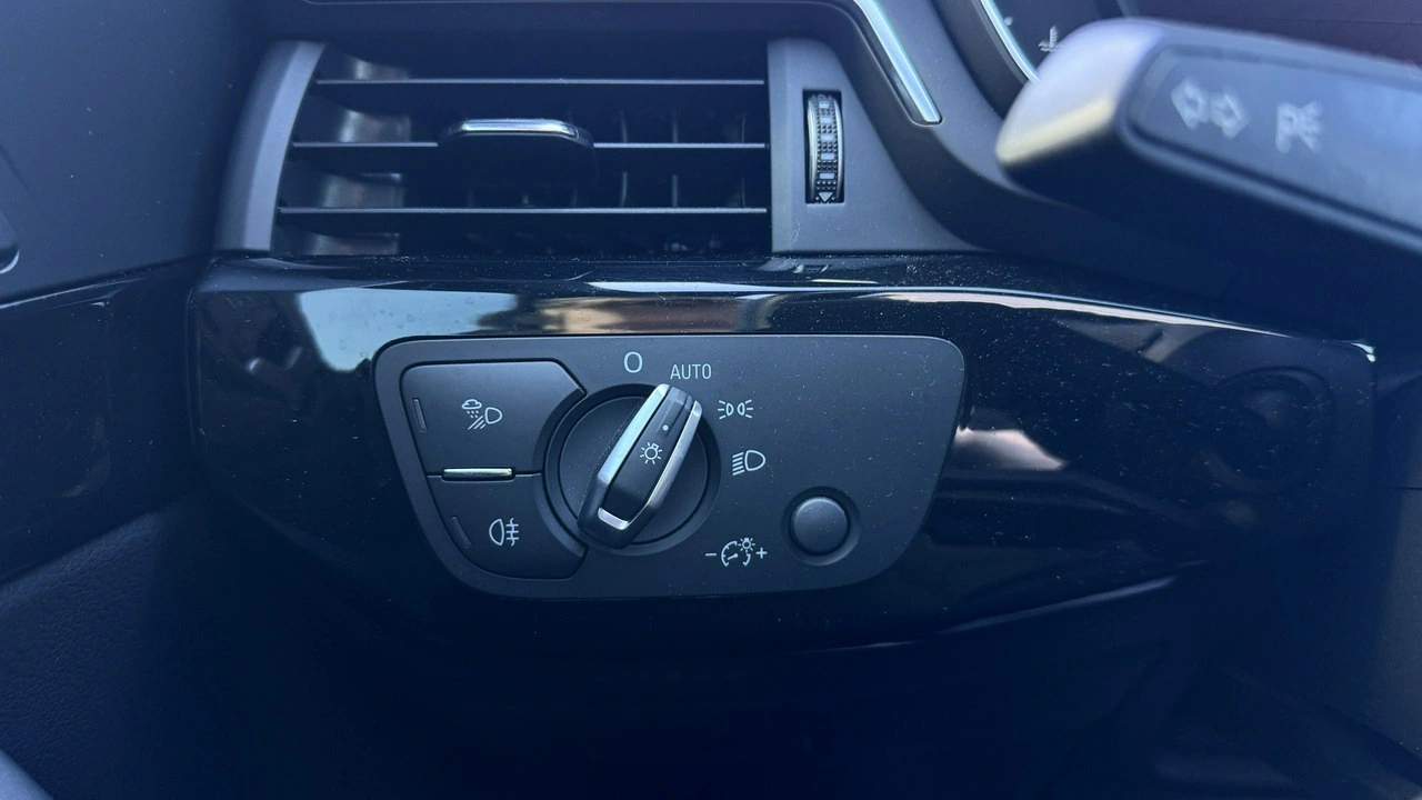 Audi A5 - Zdjęcie 32