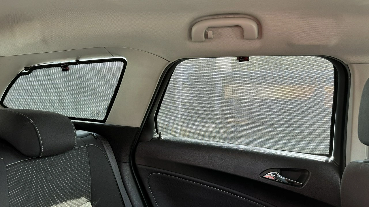 Opel Astra - Zdjęcie 13