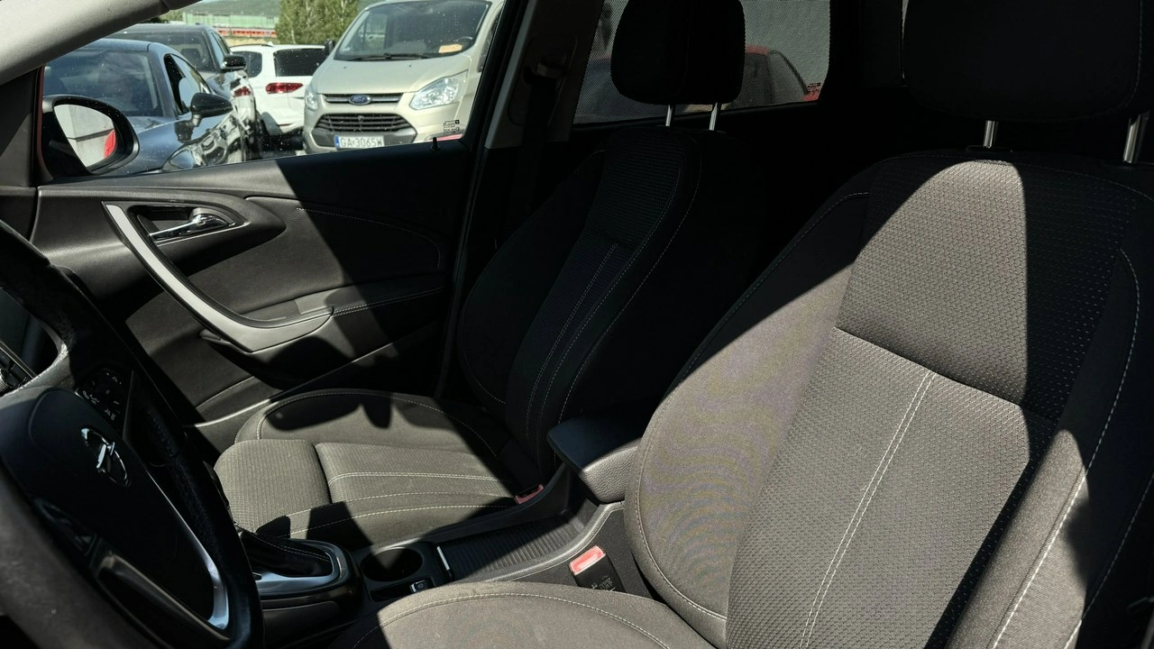Opel Astra - Zdjęcie 14