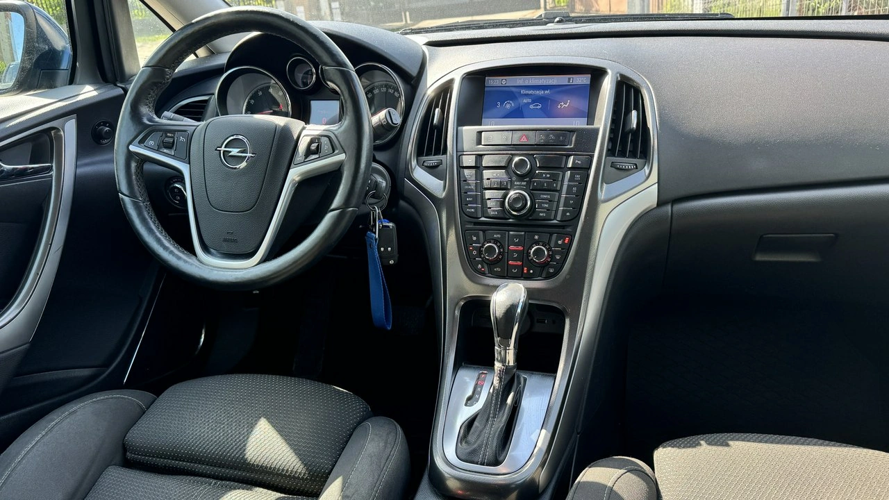 Opel Astra - Zdjęcie 15