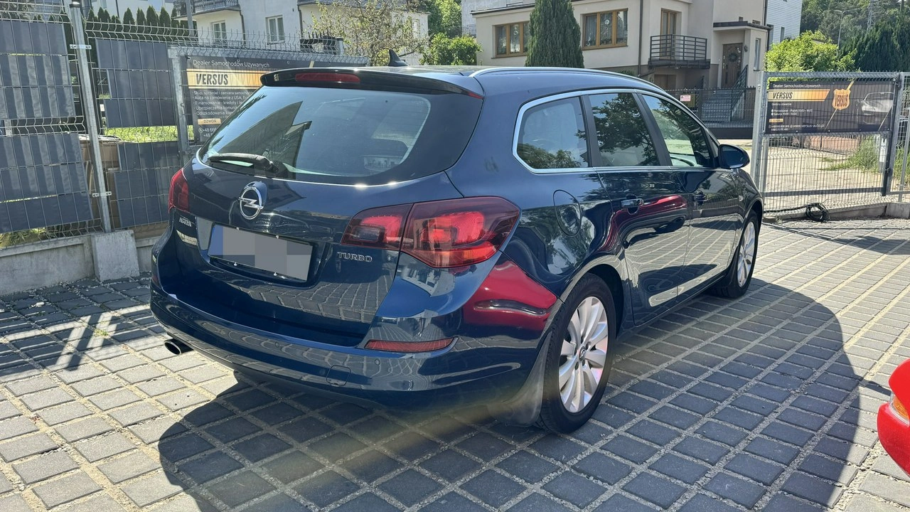 Opel Astra - Zdjęcie 3