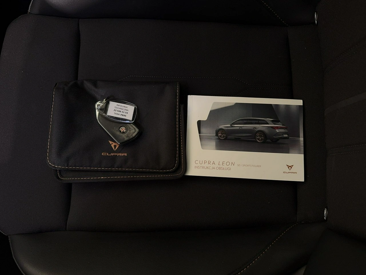 Cupra Leon Sportstourer - Zdjęcie 28