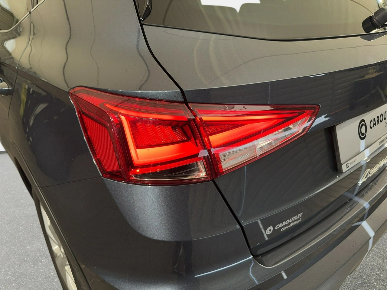 Seat Arona - Zdjęcie 9