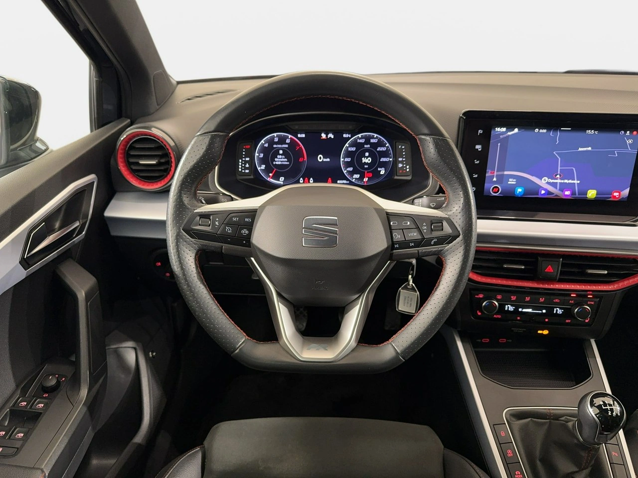 Seat Arona - Zdjęcie 28