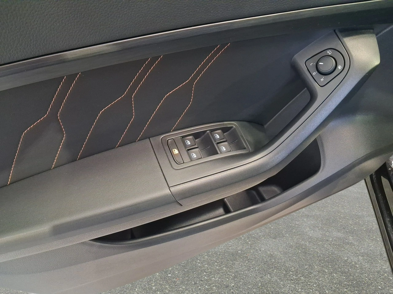 Cupra Ateca - Zdjęcie 22