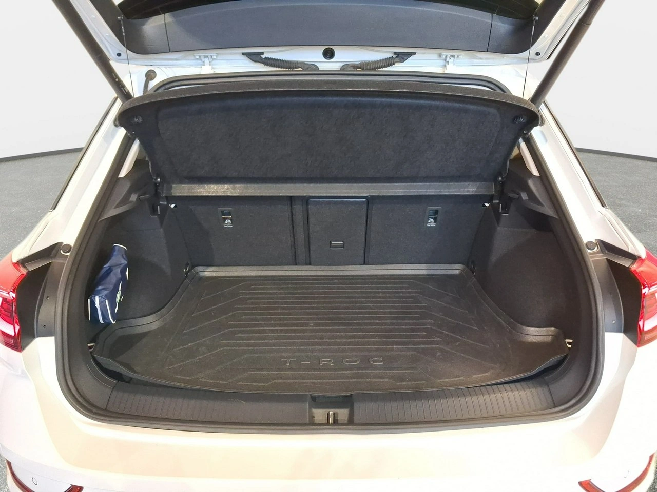 Volkswagen T-Roc - Zdjęcie 10