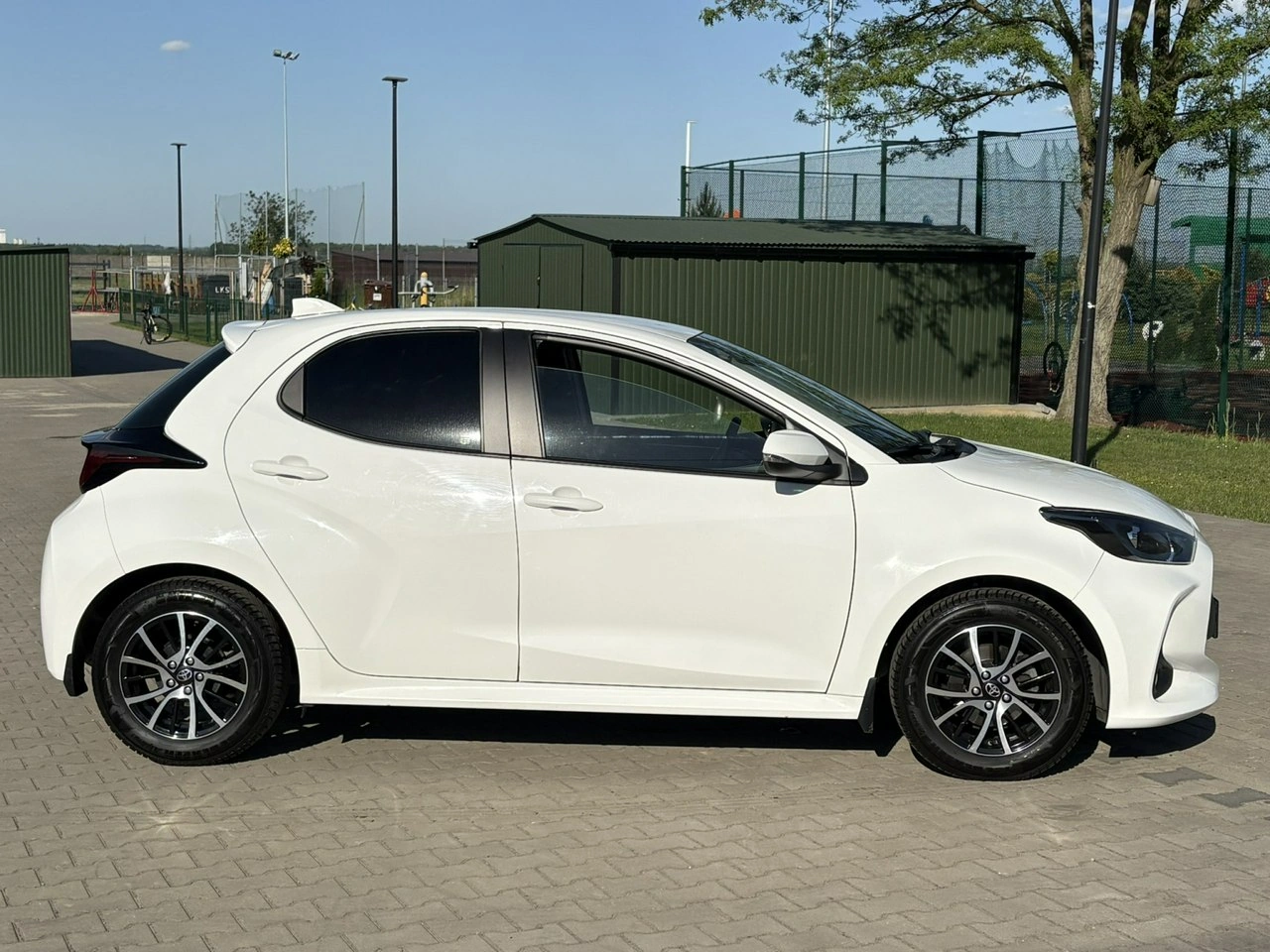 Toyota Yaris - Zdjęcie 6