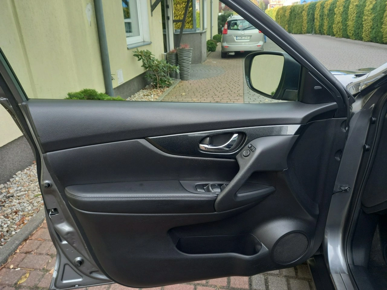 Nissan X-Trail - Zdjęcie 28