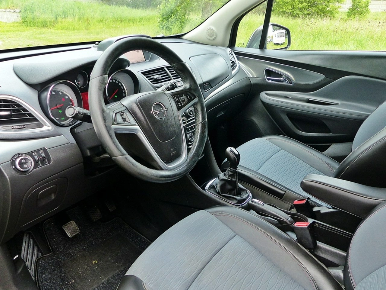 Opel Mokka - Zdjęcie 16