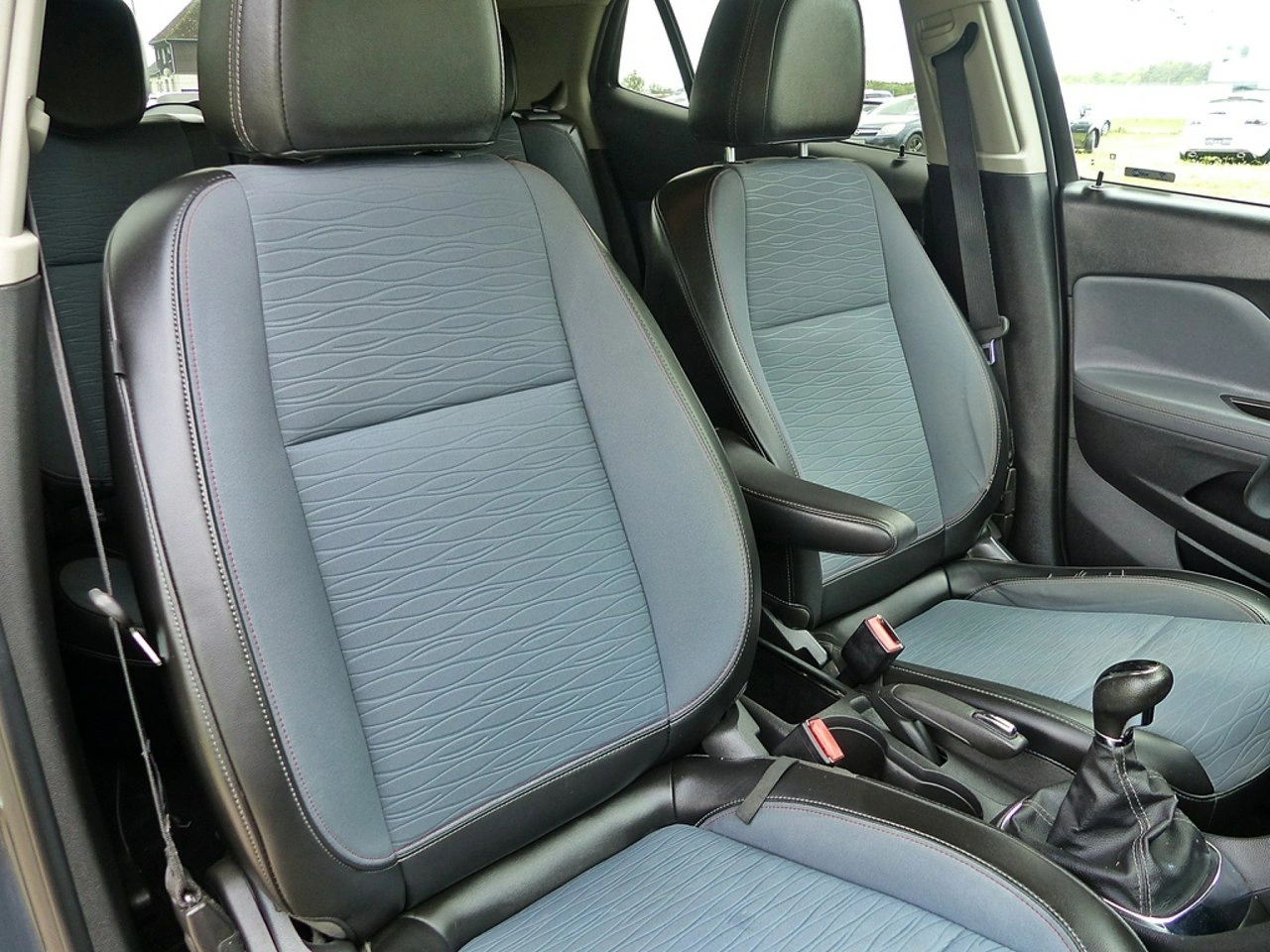 Opel Mokka - Zdjęcie 24