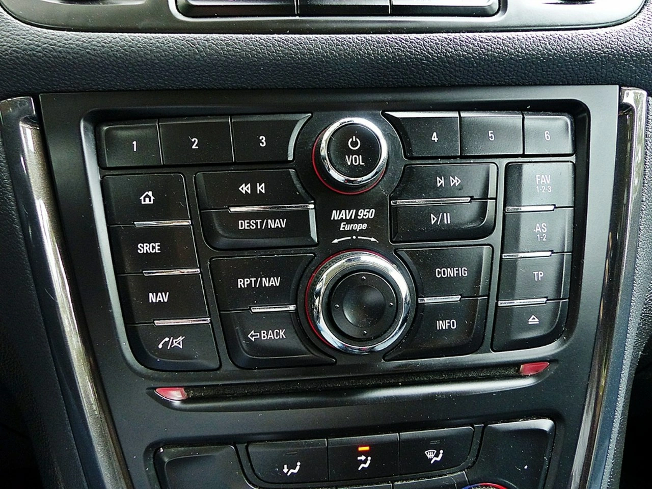 Opel Mokka - Zdjęcie 30