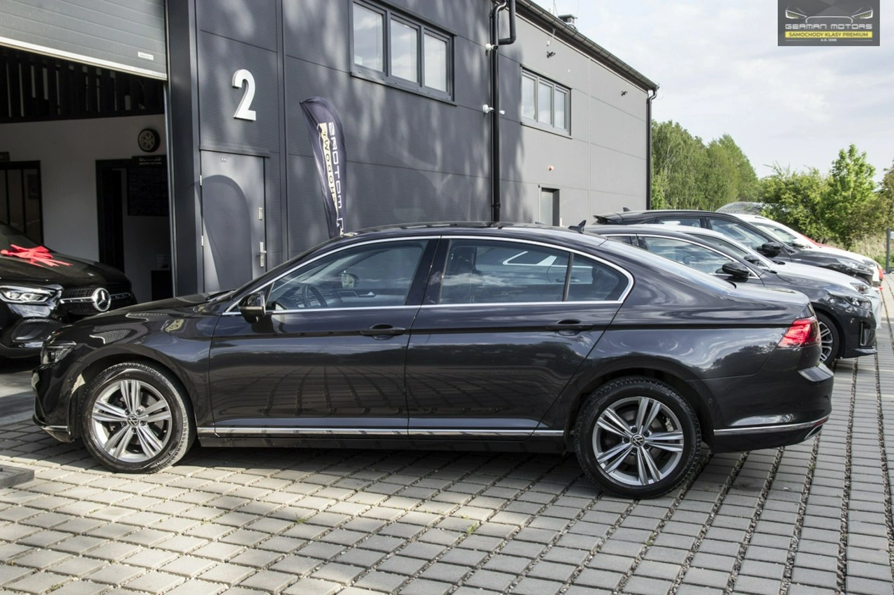 Volkswagen Passat - Zdjęcie 10