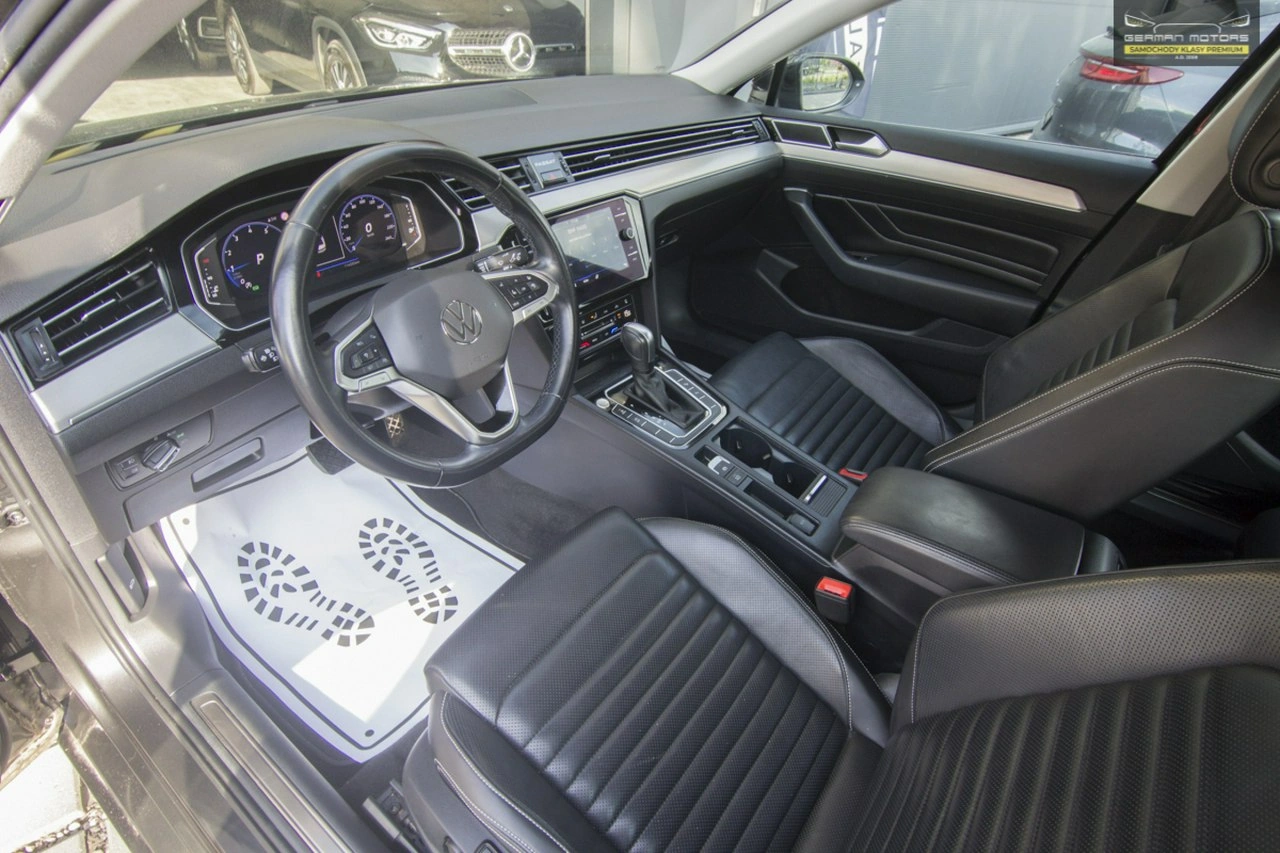 Volkswagen Passat - Zdjęcie 17