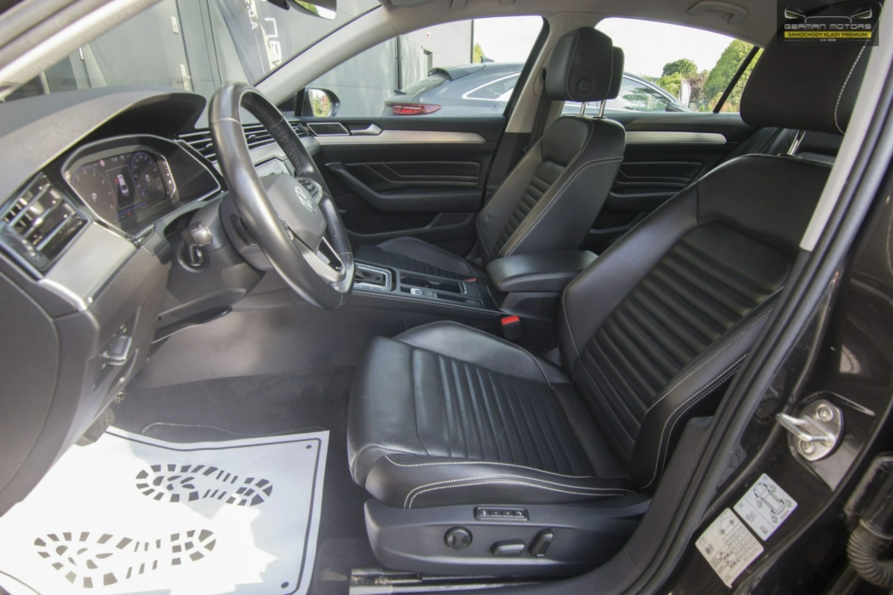 Volkswagen Passat - Zdjęcie 22
