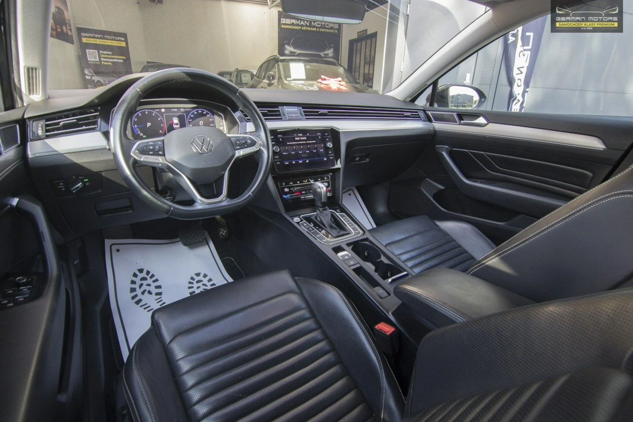 Volkswagen Passat - Zdjęcie 23