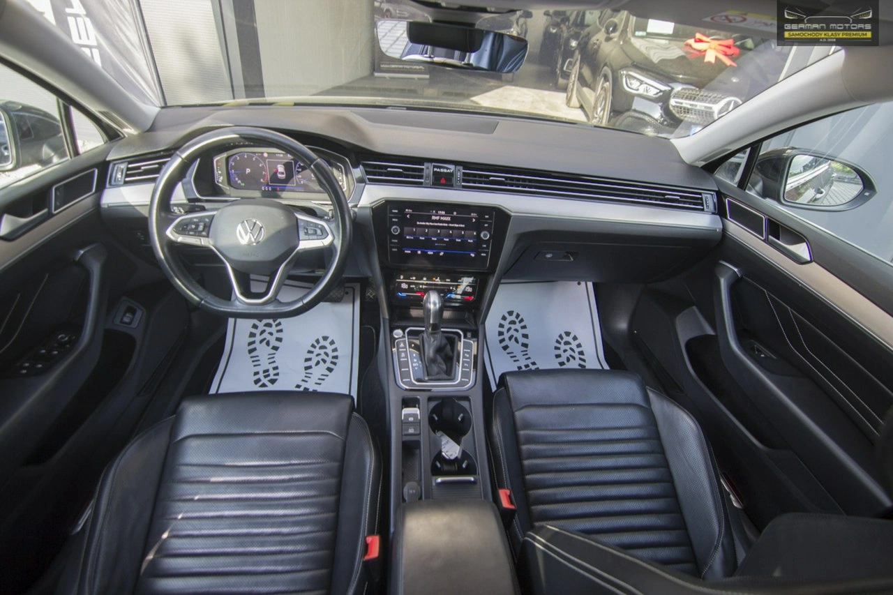 Volkswagen Passat - Zdjęcie 24