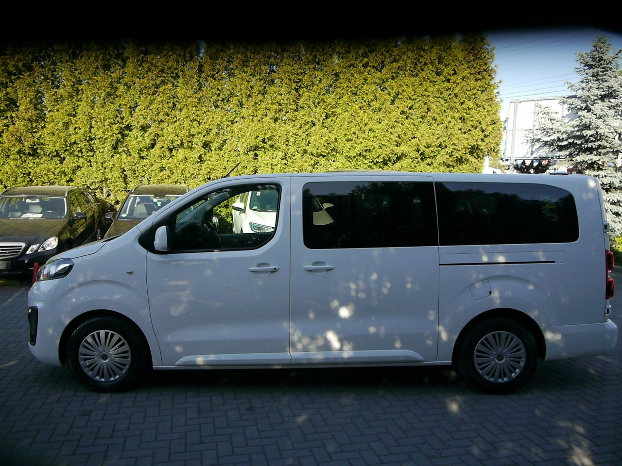 Opel Zafira - Zdjęcie 11