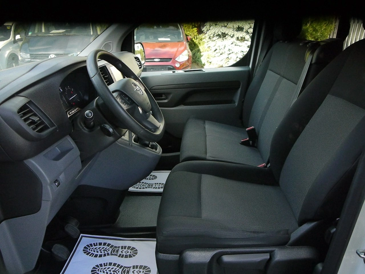Opel Zafira - Zdjęcie 35