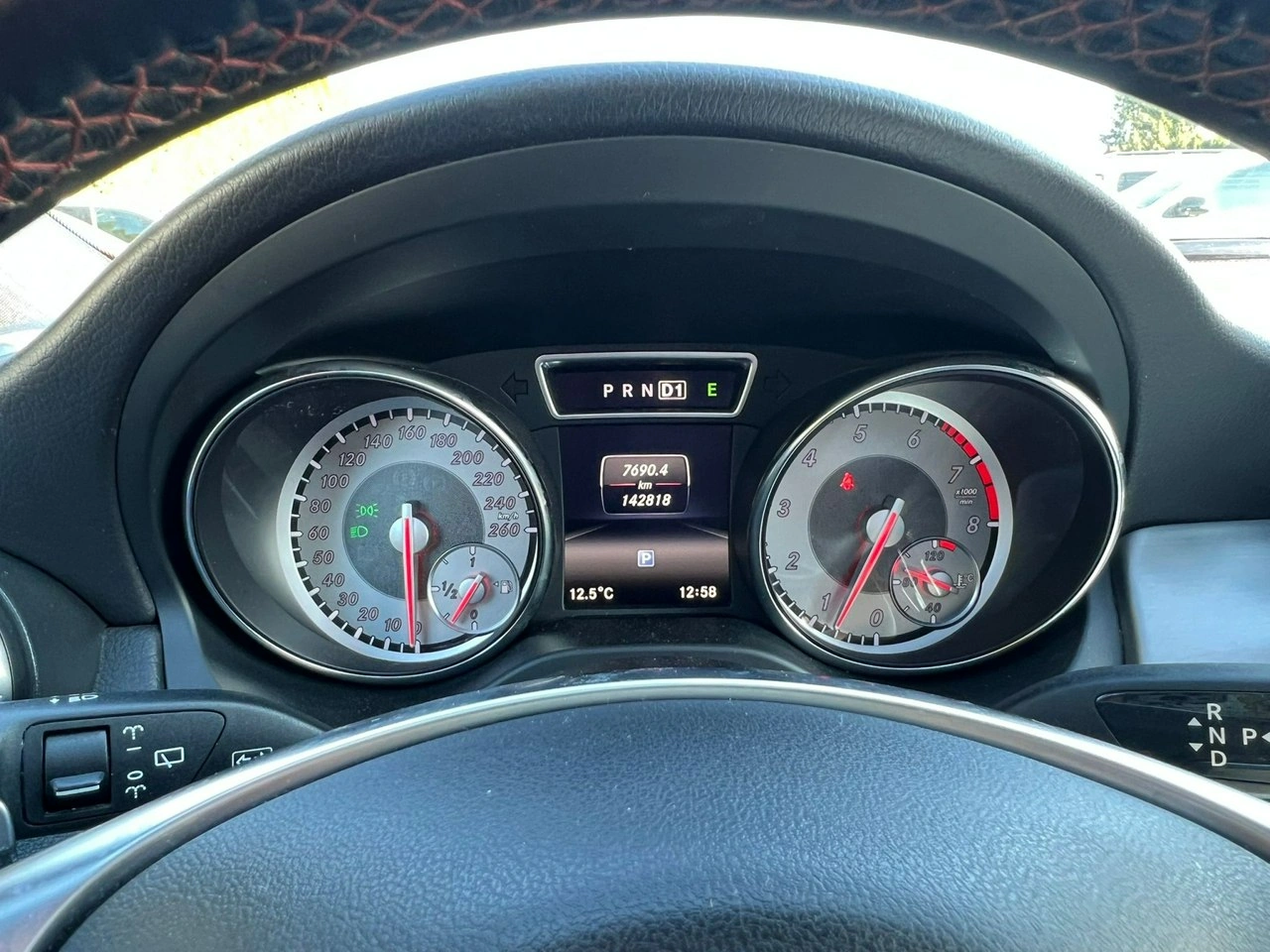 Mercedes CLA 180 - Zdjęcie 10