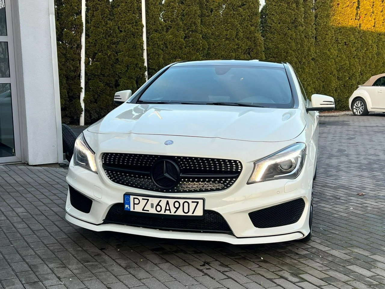 Mercedes CLA 180 - Zdjęcie 1
