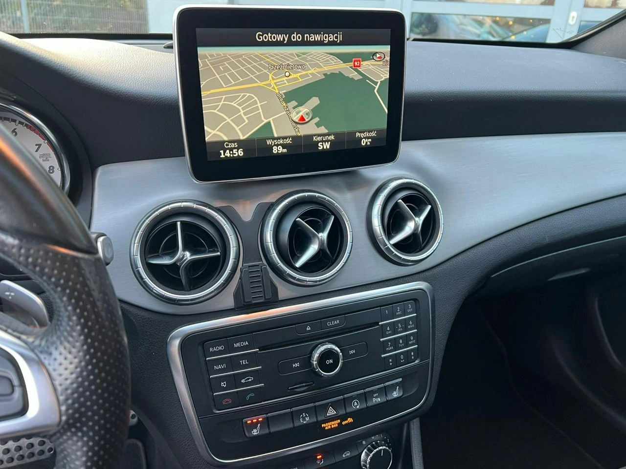 Mercedes CLA 180 - Zdjęcie 19