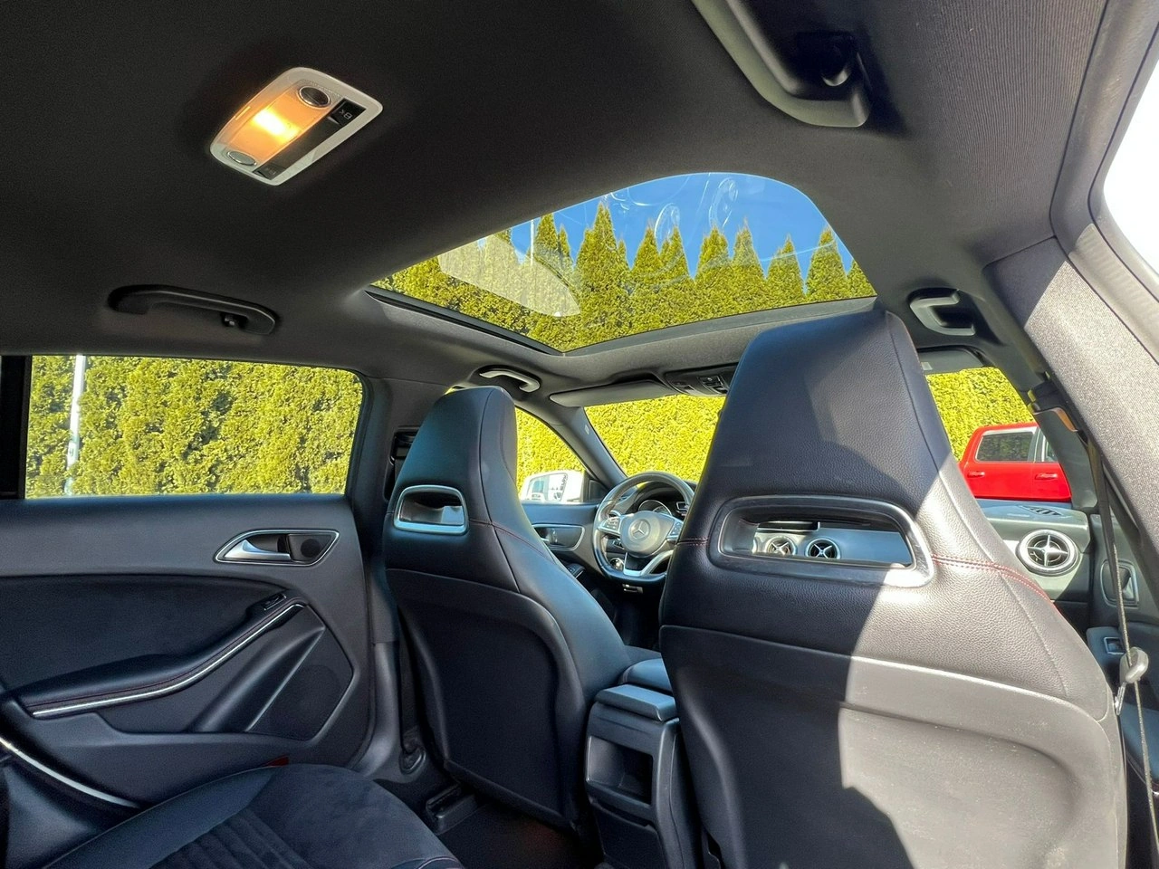 Mercedes CLA 180 - Zdjęcie 19