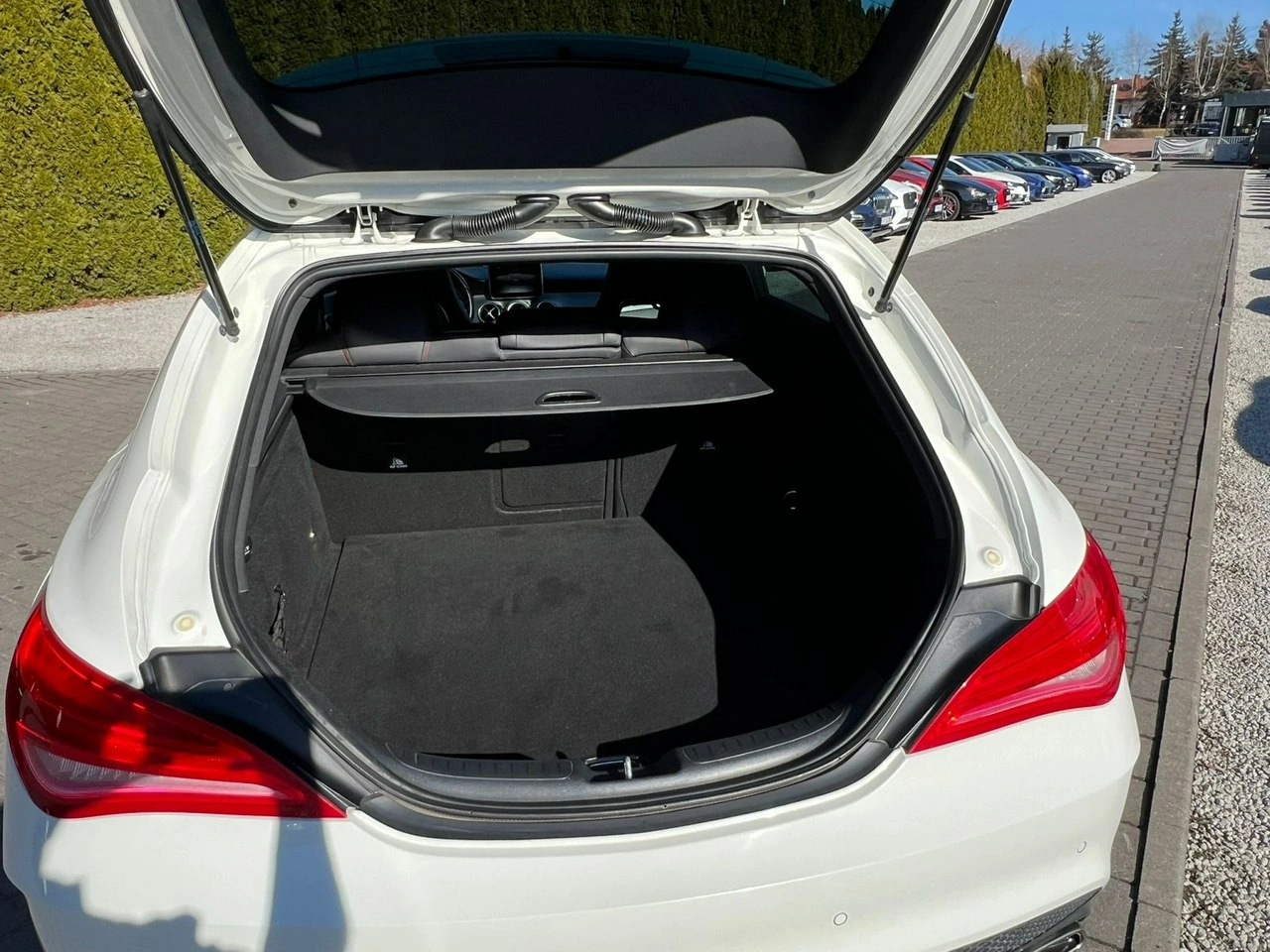 Mercedes CLA 180 - Zdjęcie 20