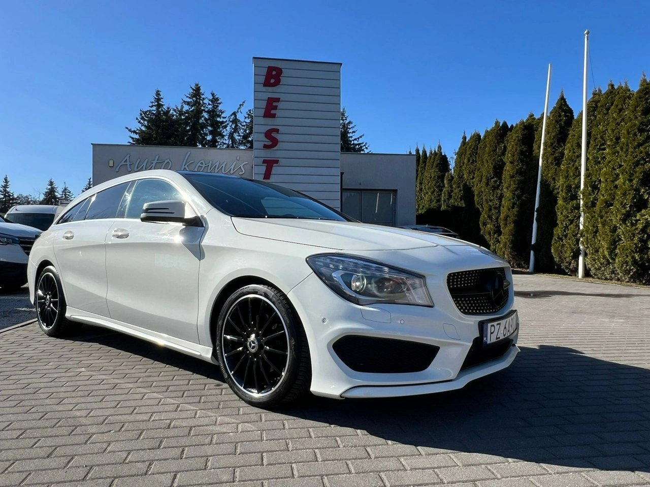 Mercedes CLA 180 - Zdjęcie 4