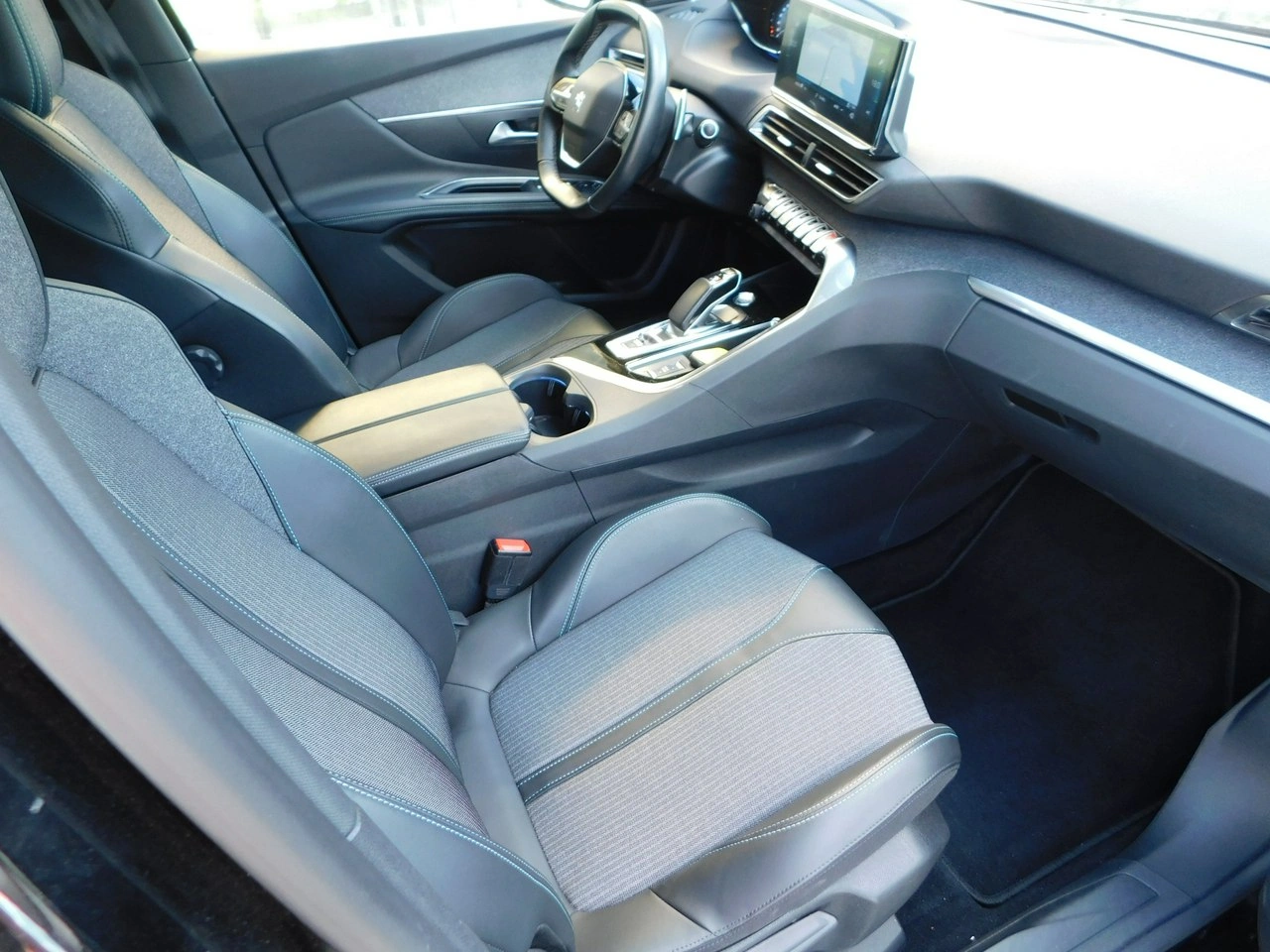 Peugeot 3008 - Zdjęcie 13