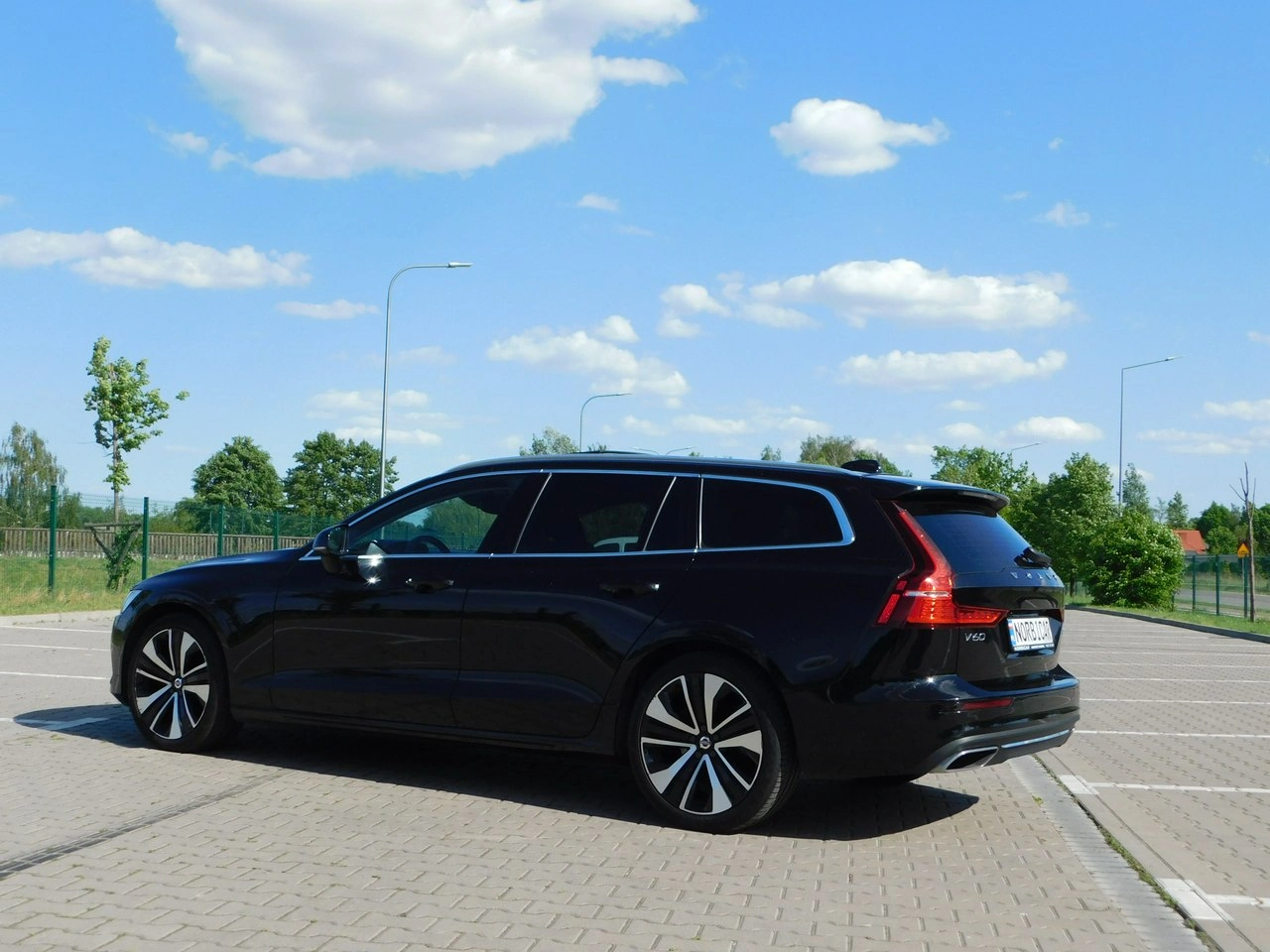Volvo V60 - Zdjęcie 4