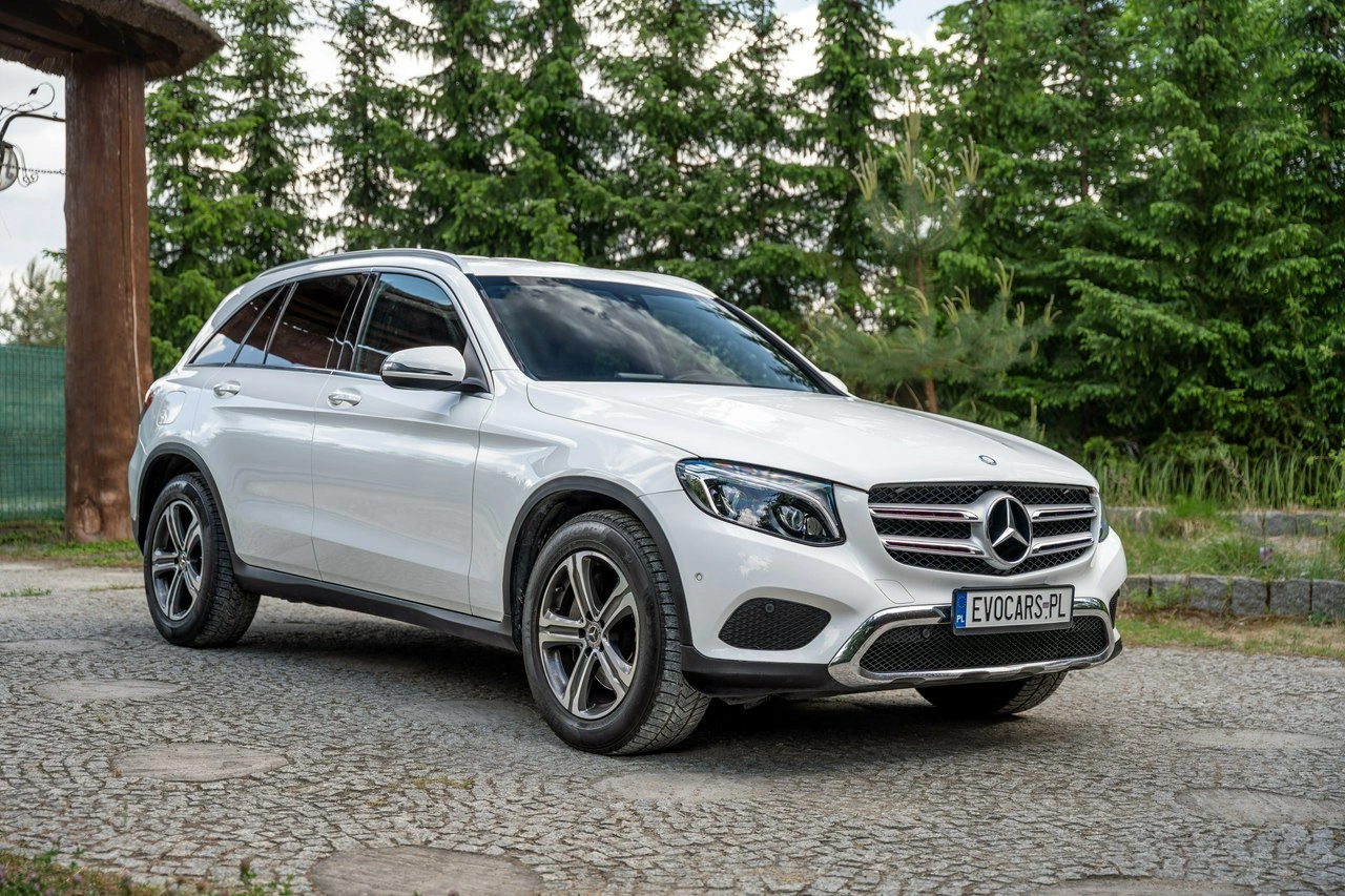 Mercedes GLC 220 - Zdjęcie 9